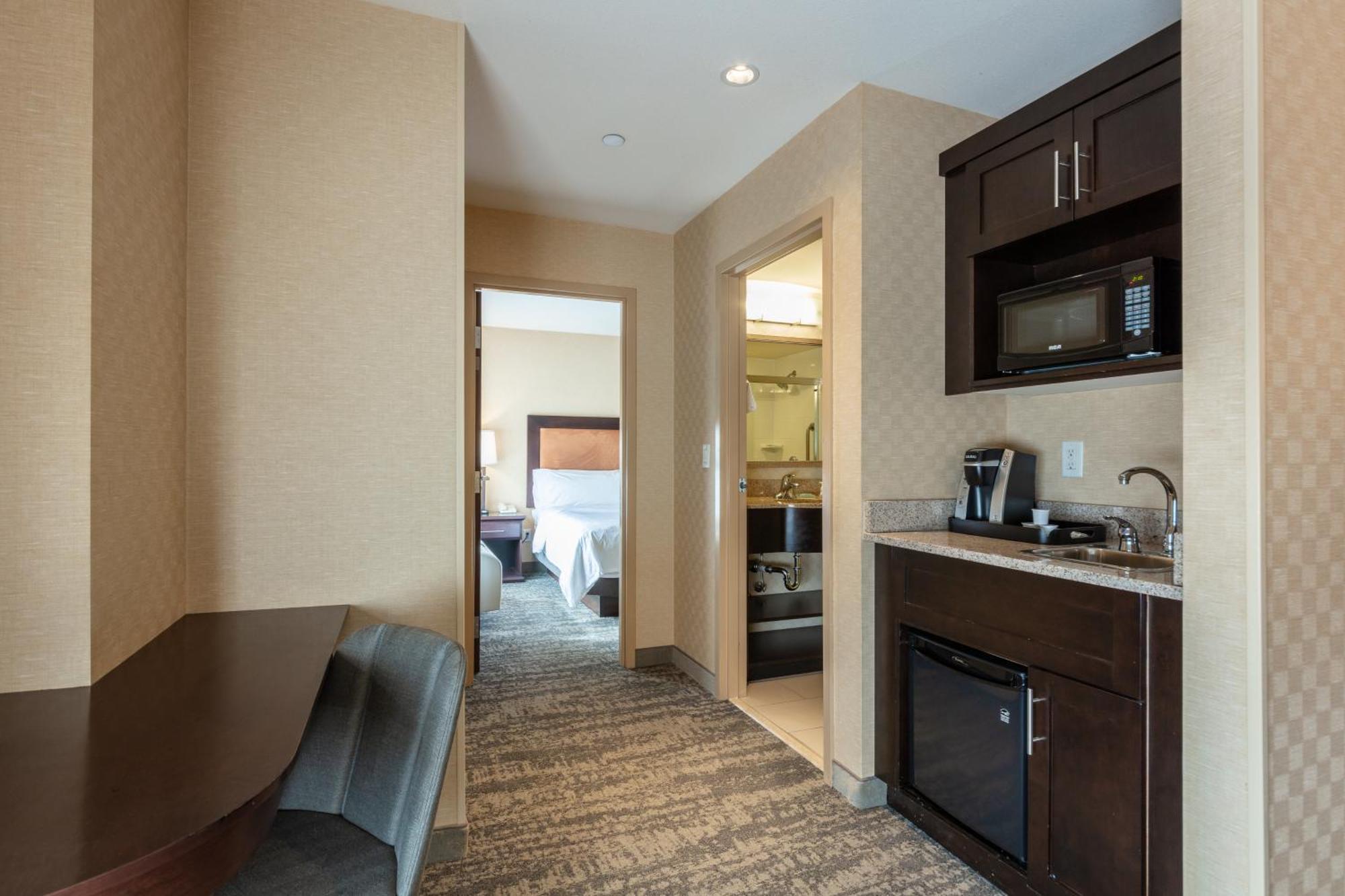 Holiday Inn Express & Suites Riverport Richmond By Ihg Zimmer foto
