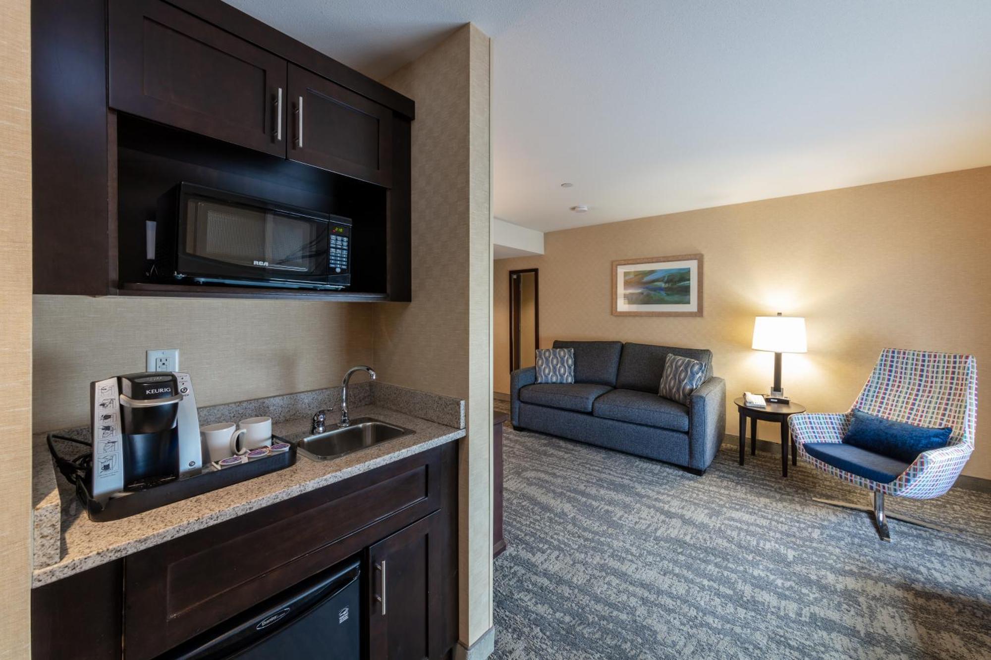 Holiday Inn Express & Suites Riverport Richmond By Ihg Zimmer foto